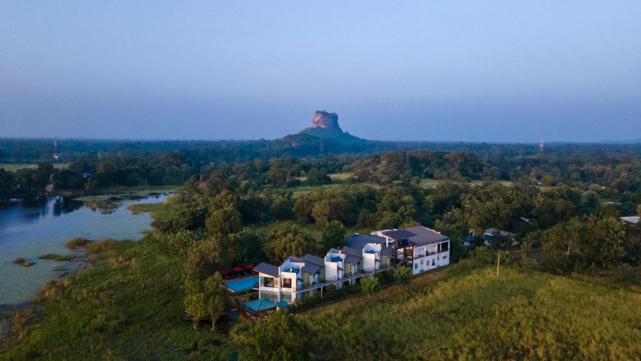 Sigiriya Wewa Addara Hotel - Hotel By The Lake Exterior photo