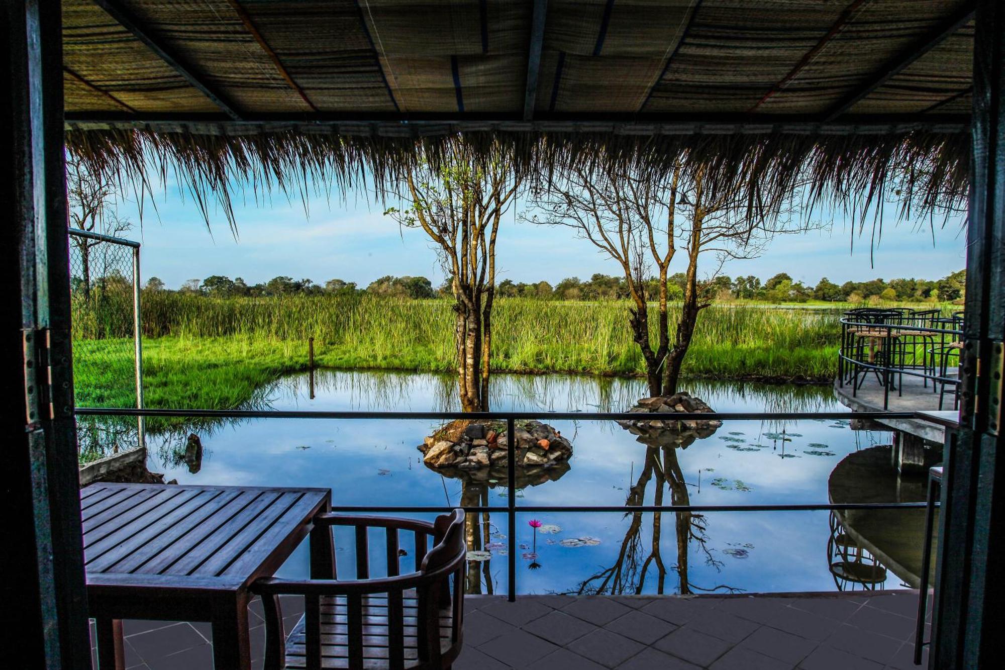 Sigiriya Wewa Addara Hotel - Hotel By The Lake Room photo